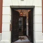 La Casa Del Rio * قرطبة